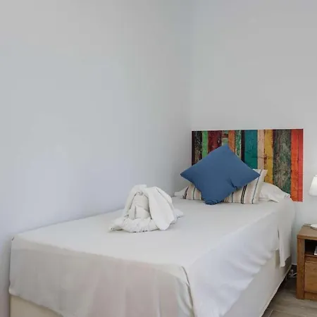 Villa Capistrano Blue Tres
