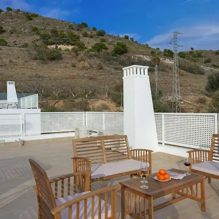 Capistrano Blue Tres Villa Nerja